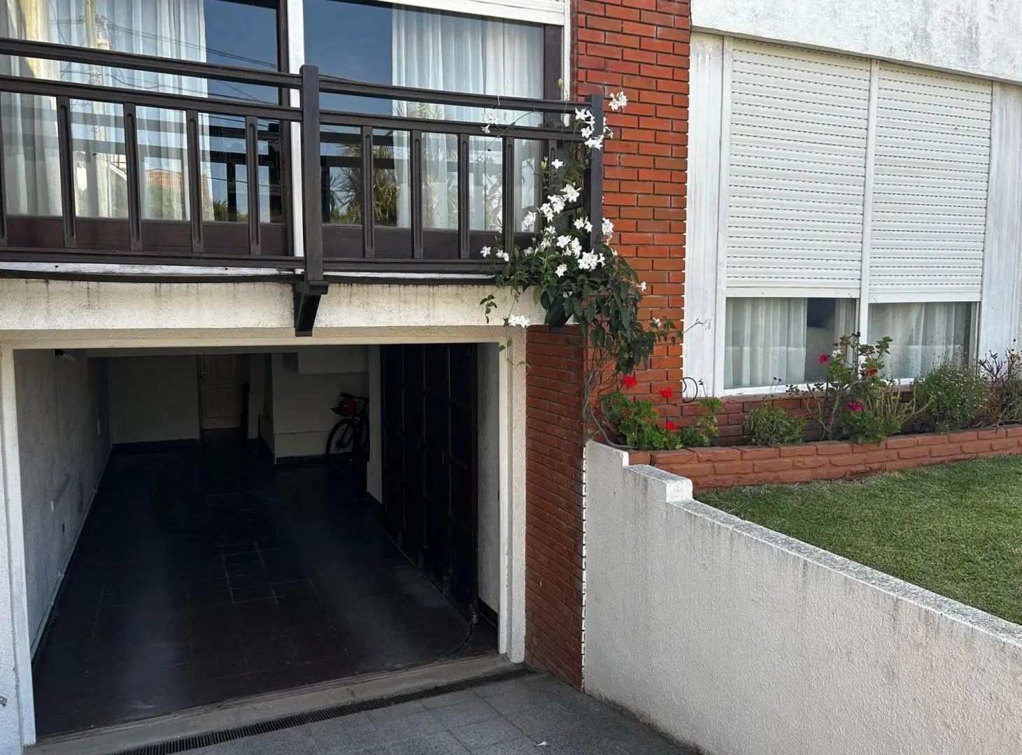 VENTA CASA 4 AMBIENTE calle 39 entre 6 y 8 Miramar 5