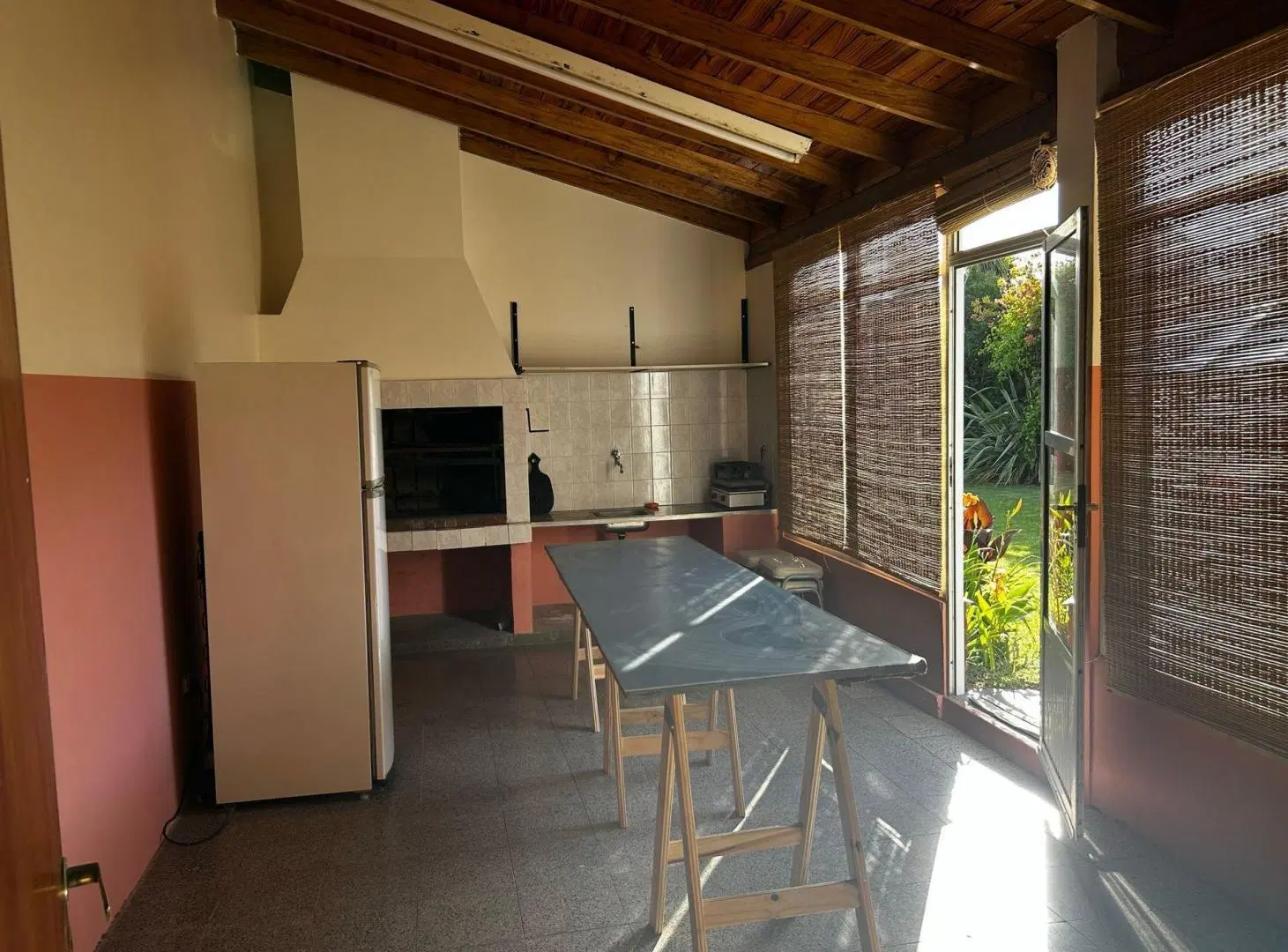 VENTA CASA 4 AMBIENTE calle 39 entre 6 y 8 Miramar 4