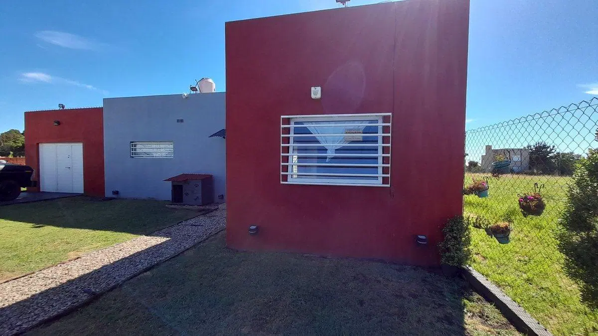 VENTA CASA 3 AMB CON PARQUE Y GARAGE EL MARQUESADO 4
