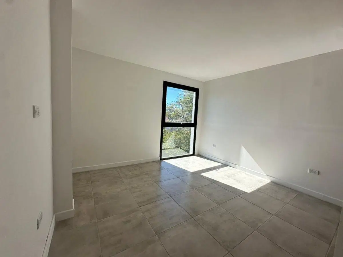 VENTA PH 3 AMB  FRENTE CON TERRAZA BARRIO SAN JOSE 3