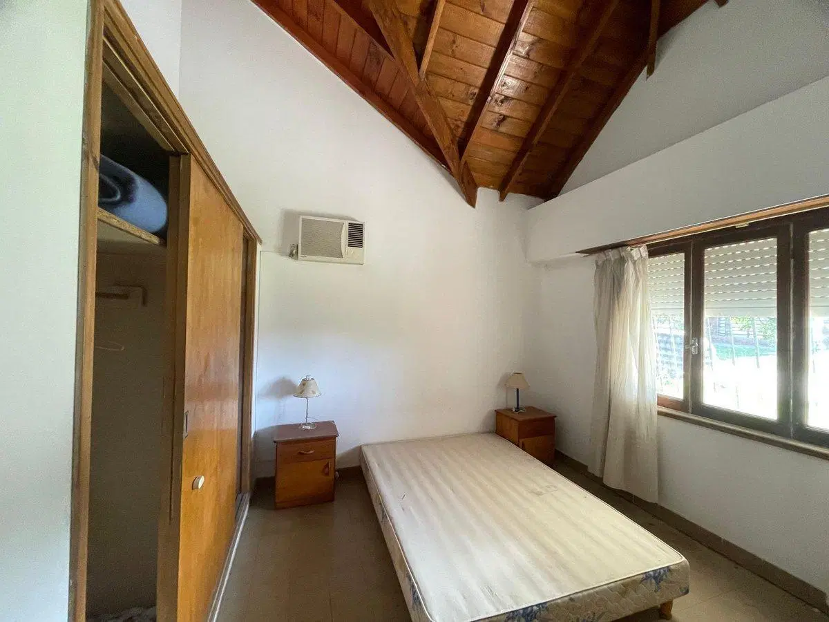 VENTA CASA 4 AMBIENTES CON QUINCHO GARAGE S. CLARA 4