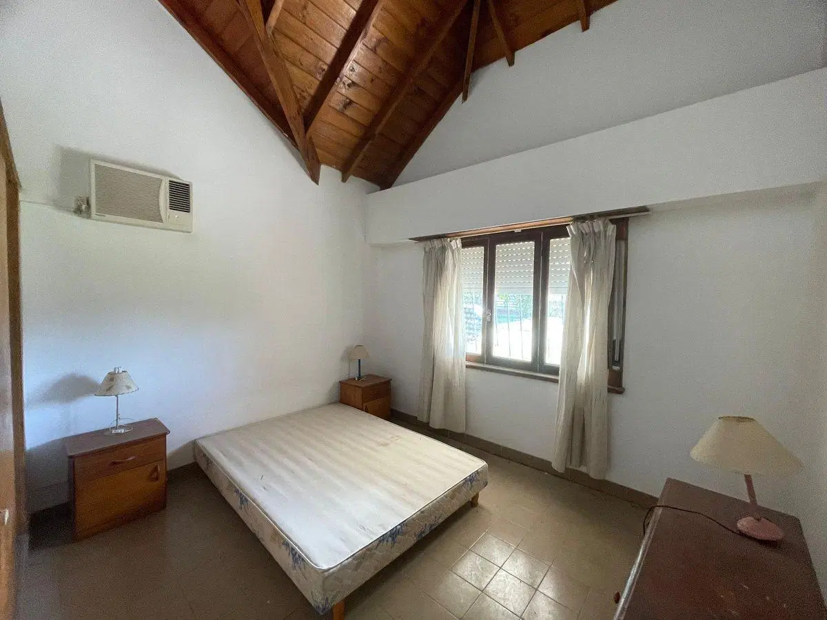 VENTA CASA 4 AMBIENTES CON QUINCHO GARAGE S. CLARA 5