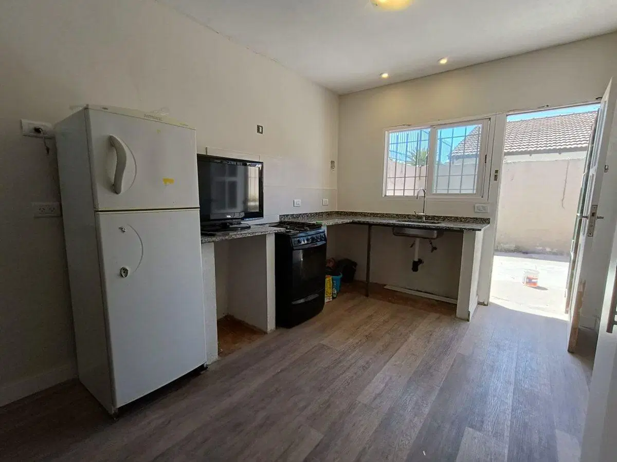 VENTA PH 3 AMBIENTES TIPO CASA CON PATIO Y PARILLA 2