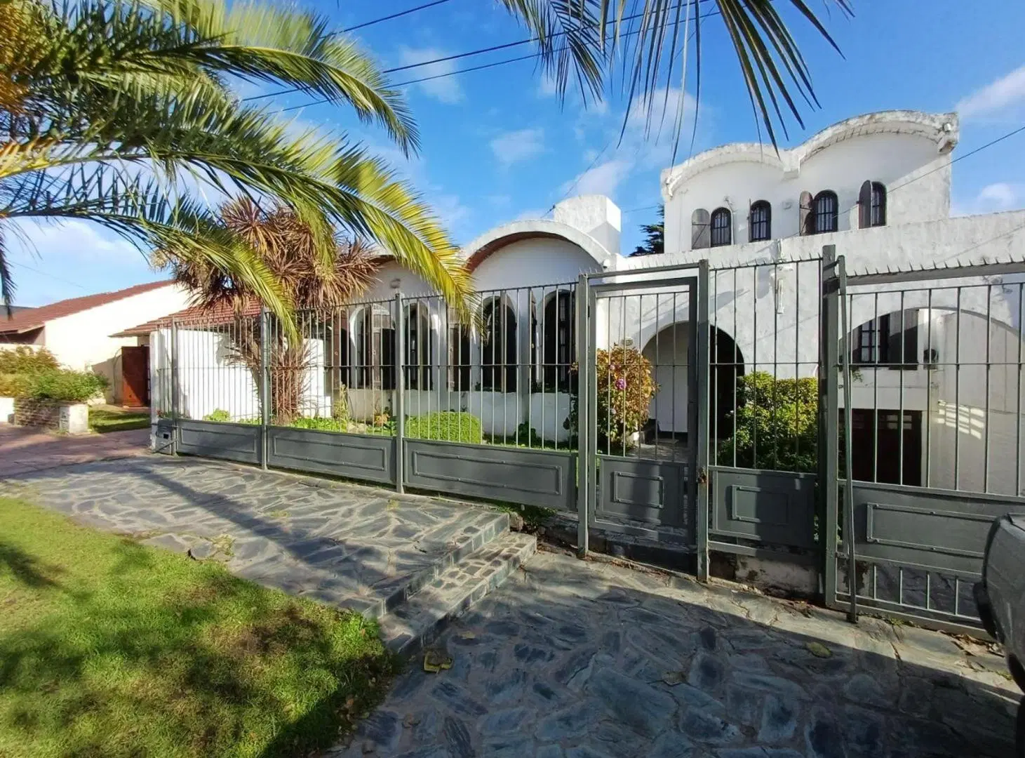 Venta casa 5 amb el progreso dividida 2 casas 5
