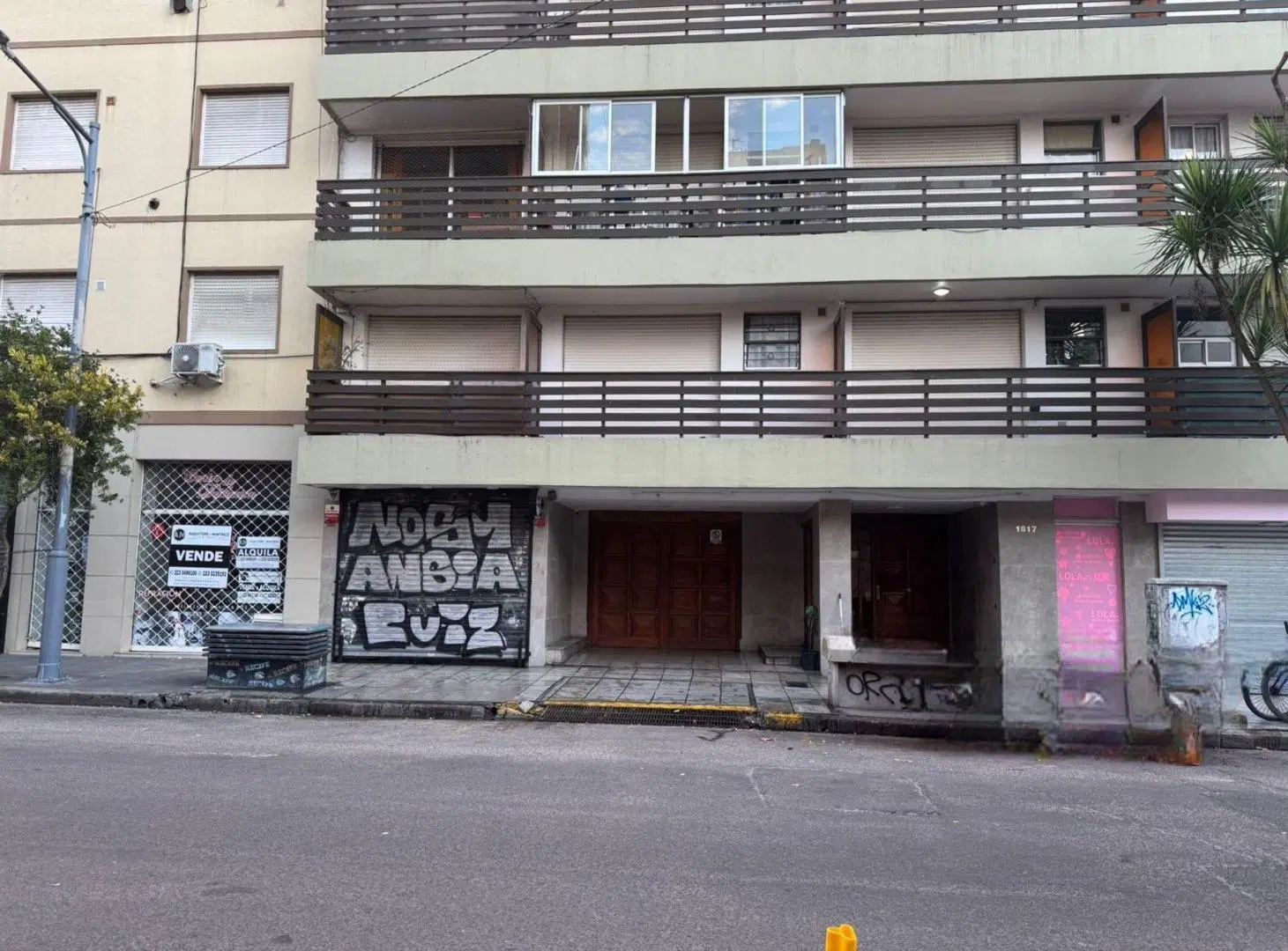 VENTA COCHERA EN ZONA CENTRO 3