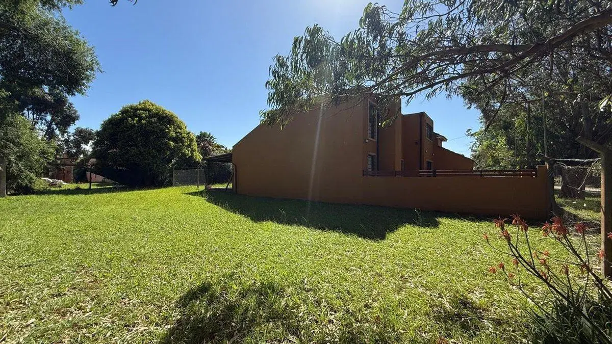 Venta Lote 300m2 en Santa Clara del Mar 4