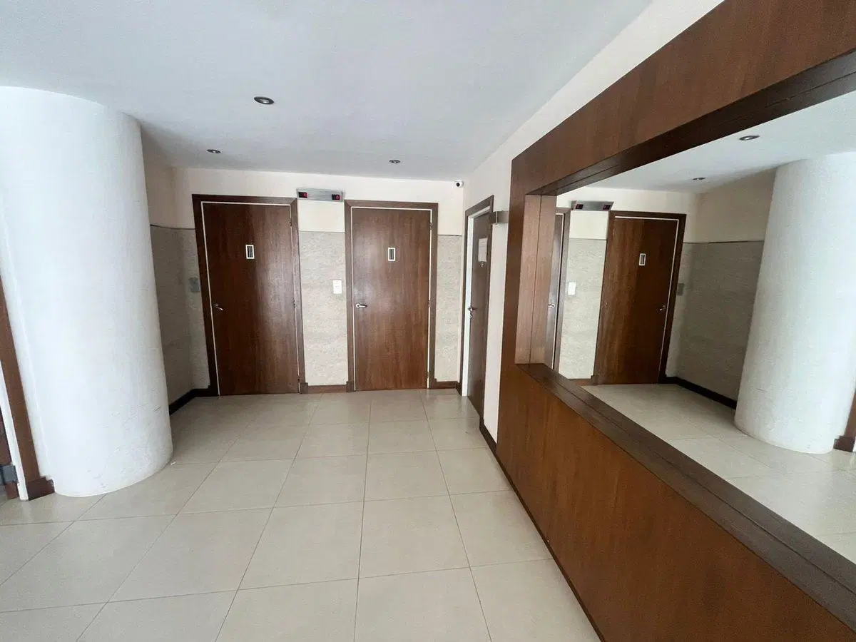 VENTA DPTO 5 AMBIENTES MIRAMAR 3