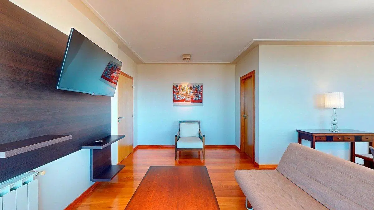 VENTA DEPARTAMENTO MARAL54 PISO 13 2AMB Y COCHERA 5