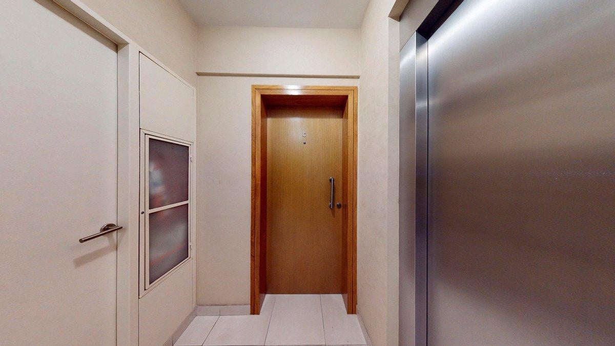 VENTA DEPARTAMENTO MARAL54 PISO 13 2AMB Y COCHERA