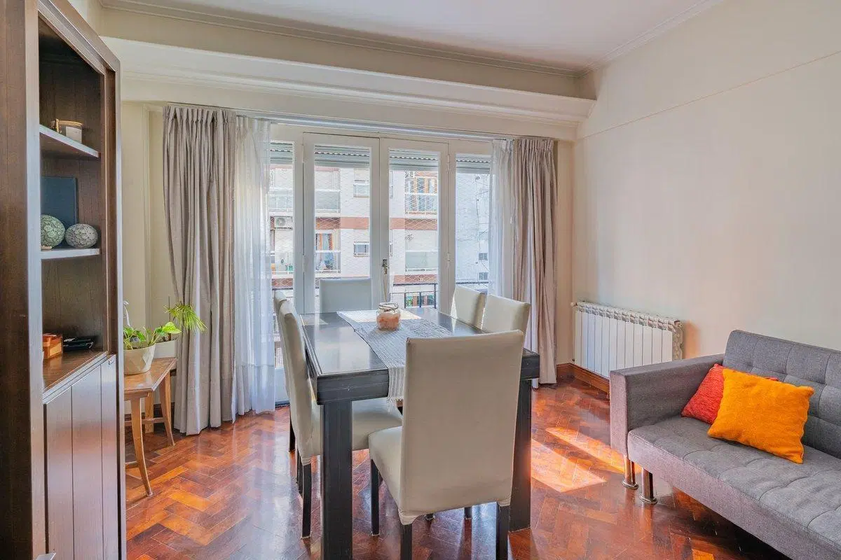 VENTA  DEPARTAMENTO 3 AMBIENTES AL FRENTE | CENTRO 4