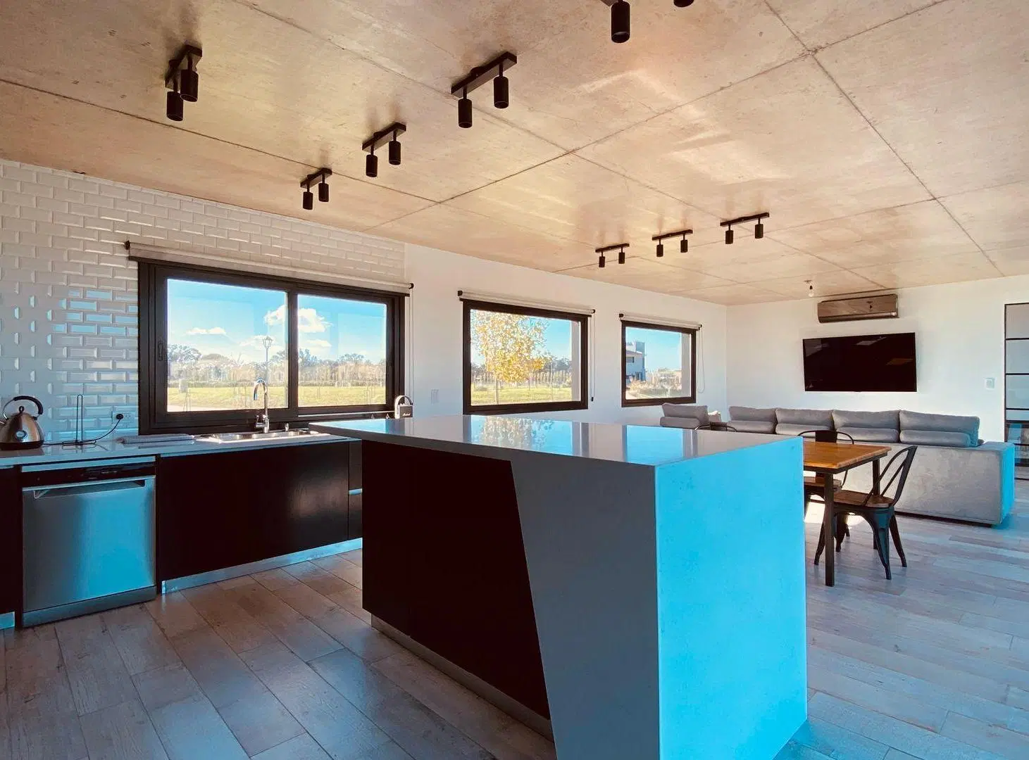 VENTA CASA EN BARRIO PRIVADO 5