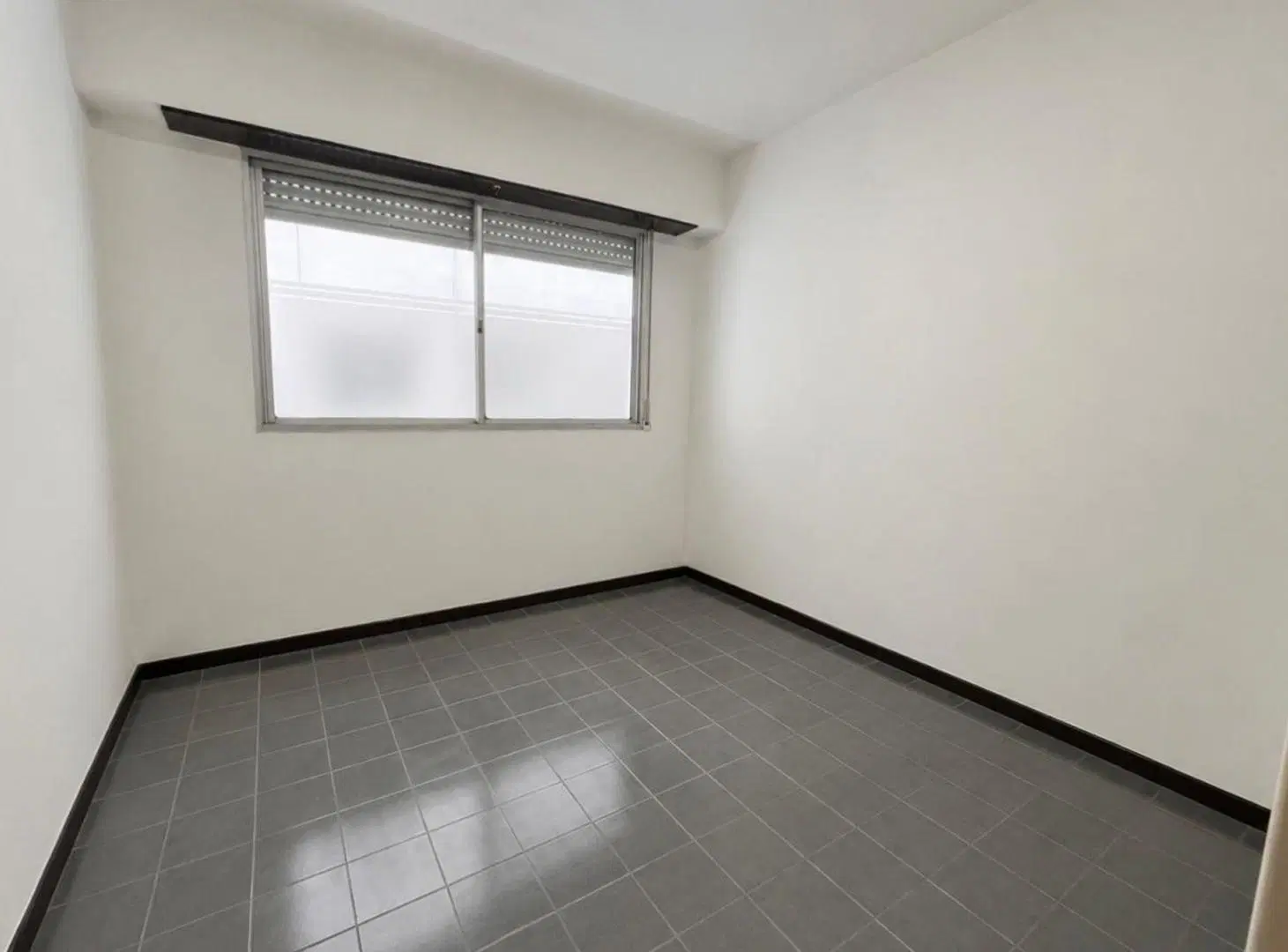 ALQUILER IMPECABLE OFICINA MICROCENTRO 4