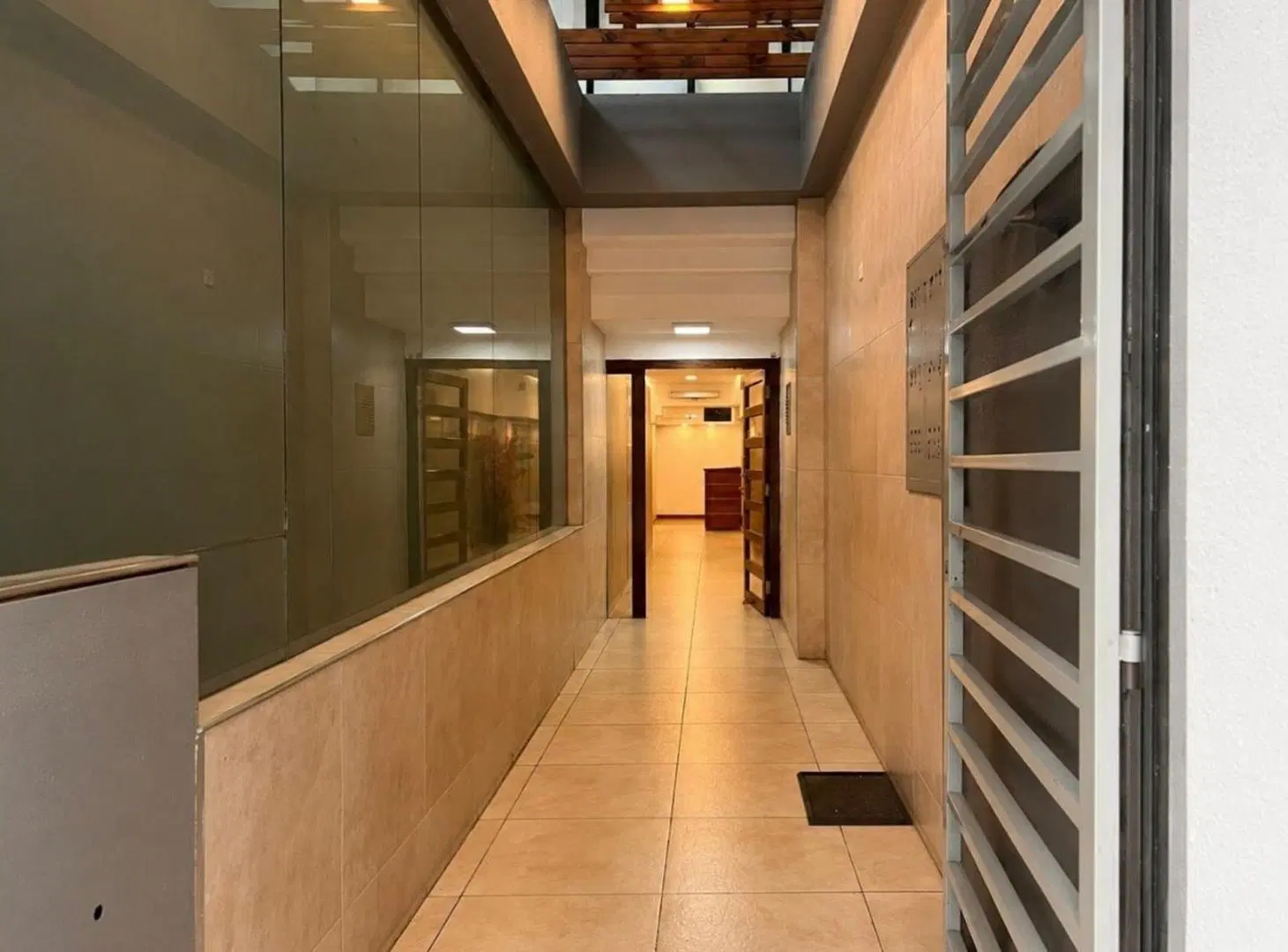 ALQUILER IMPECABLE OFICINA MICROCENTRO 3