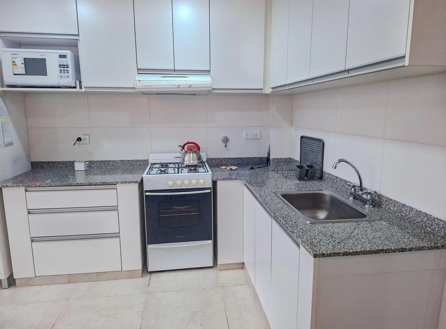Venta departamento 3 ambientes zona Faro Norte 2