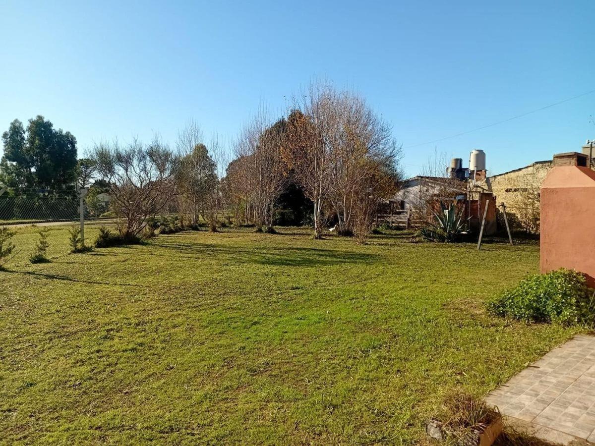 VENTA CASA CON GRAN PARQUE DE 900 MTS2