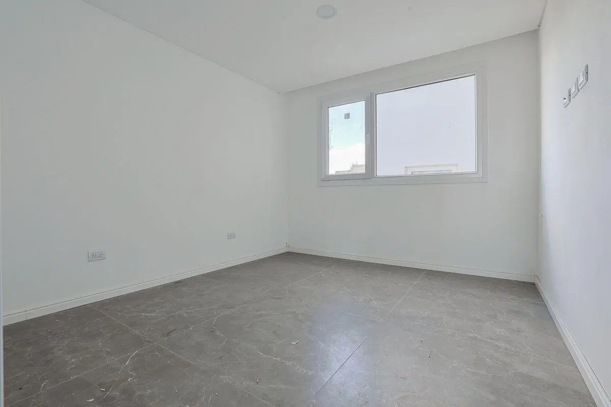 Venta Dpto 3 amb al Frente Villa Primera Financia 4