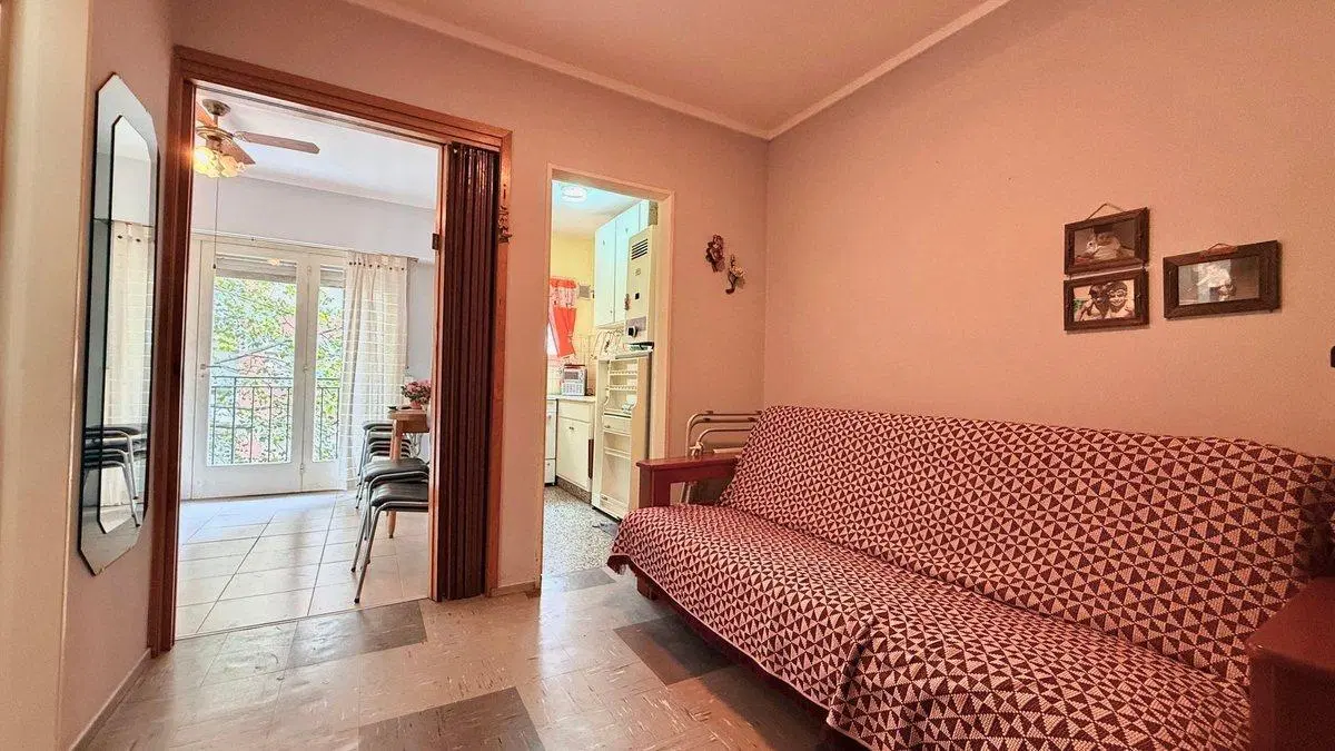VENTA DEPARTAMENTO AMBIENTE Y MEDIO ZONA GUEMES. 2
