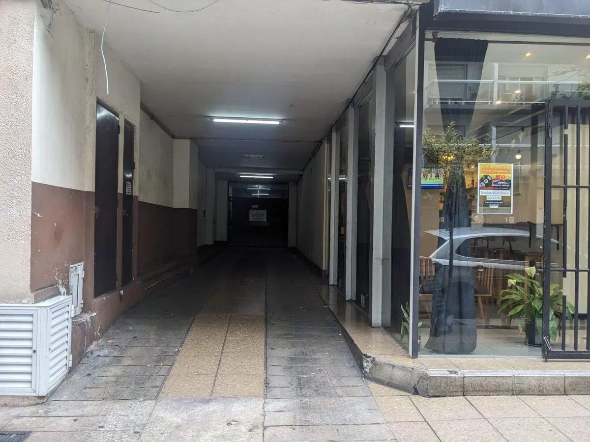 Venta cochera cubierta 15, 72 m2, 25 de Mayo 2944 4