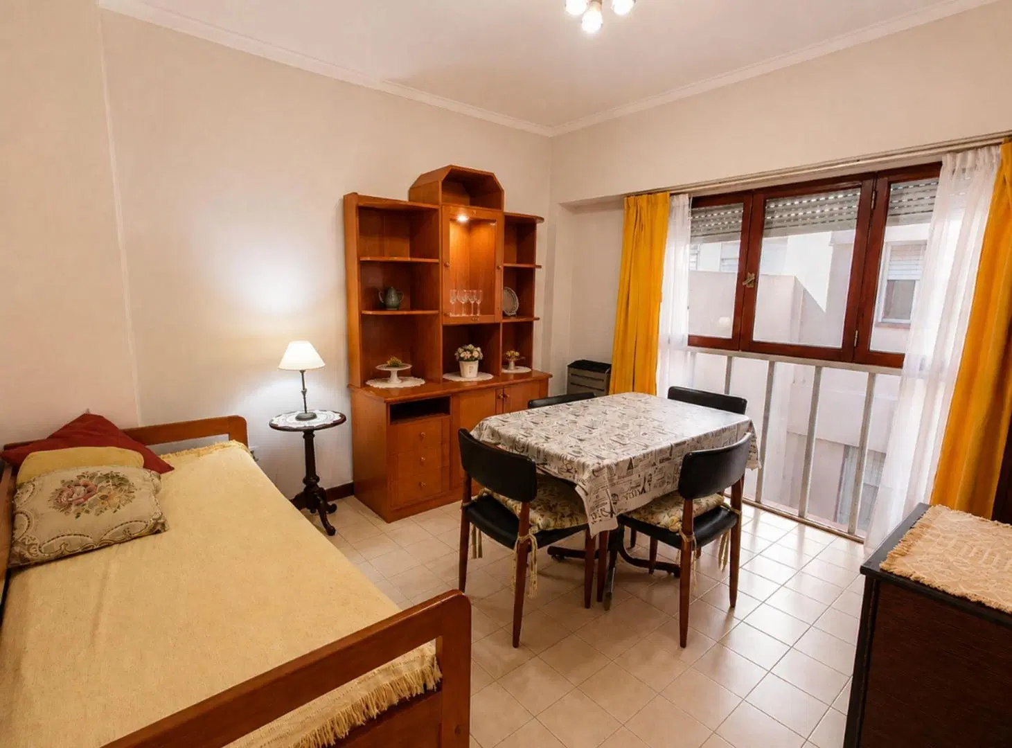 DEPARTAMENTO 2 AMBIENTES AMOBLADO LA PERLA 5