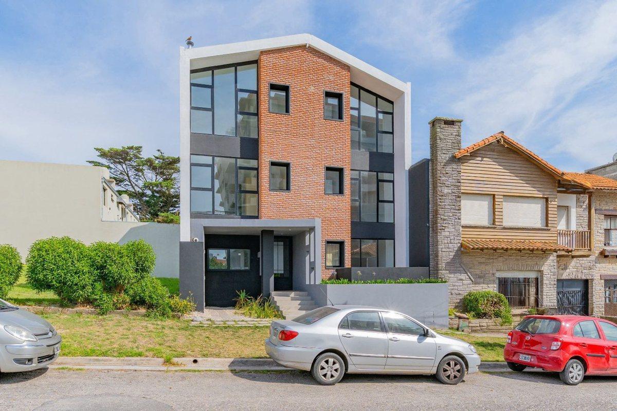VENTA MONOAMBIENTE A ESTRENAR 50M DEL MAR