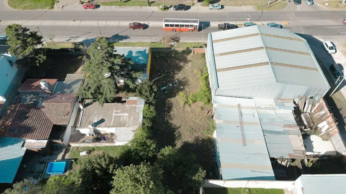 Venta lote terreno R7 apto desarrollo comercial 4
