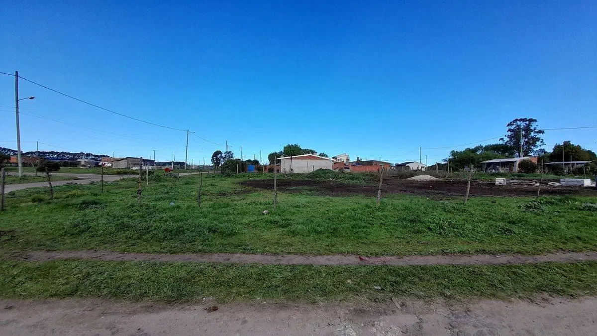 VENTA LOTE DE 646M2 BARRIO SANTA ROSA DEL MAR 4