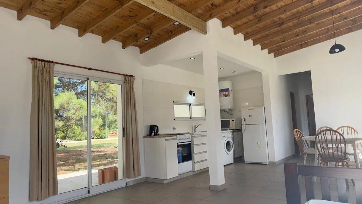 VENTA CASA 3 AMB BARRIO LAS LOMAS MIRAMAR 2