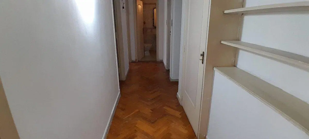 VENTA SEMIPISO 4 AMB + DEP. Y COCHERA - CENTRO 5