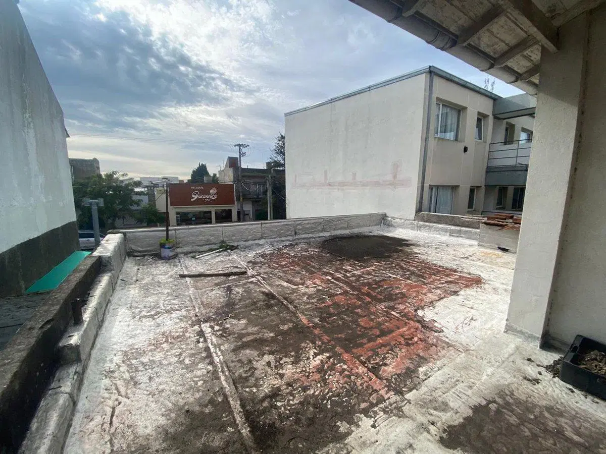 VENTA CASA 3 AMB A RECICLAR + DPTO 2 AMB SAN JOSE 5