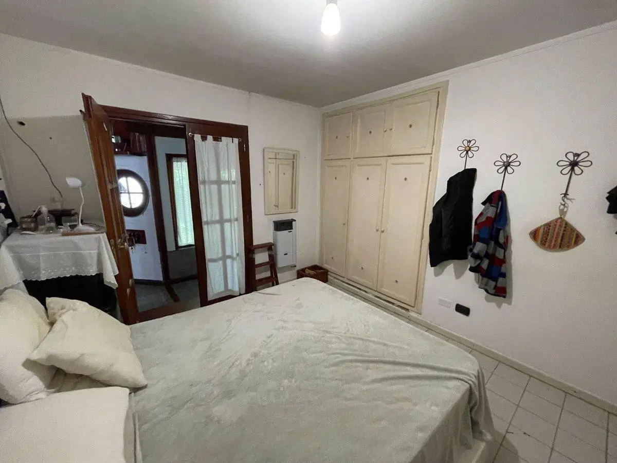 Venta casa 6 Ambientes Caisamar 3