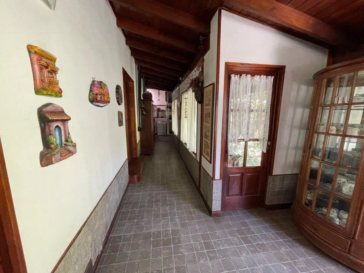 Venta casa 6 Ambientes Caisamar 2