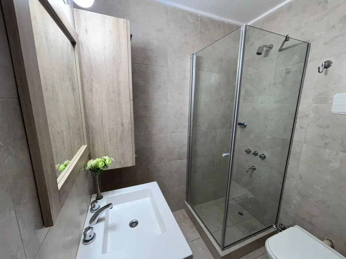 VENTA DEPARTAMENTO 2 AMBIENTES CON DEP. MIRAMAR 3