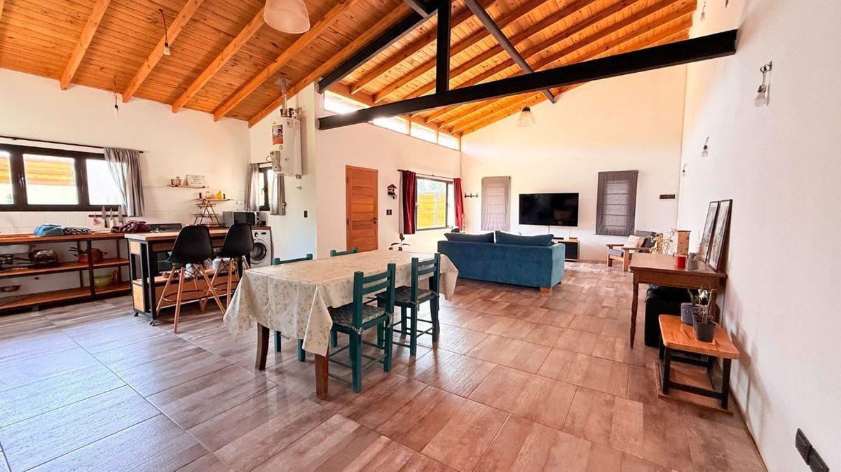 VENTA CASA 3 AMBIENTES MODERNA MIRAMAR