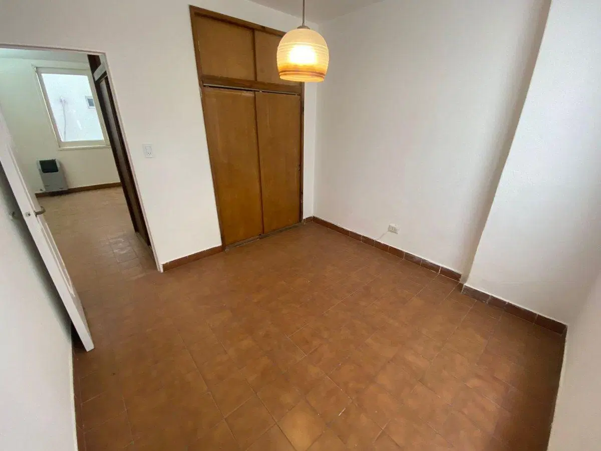 Venta Departamento 3 ambientes Plaza Colon 5