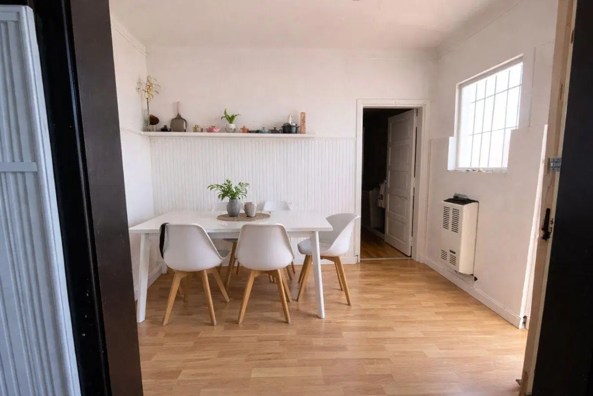 VENTA EN BLOCK VIVIENDA C/GARAJE, QUINCHO Y LOCAL 5