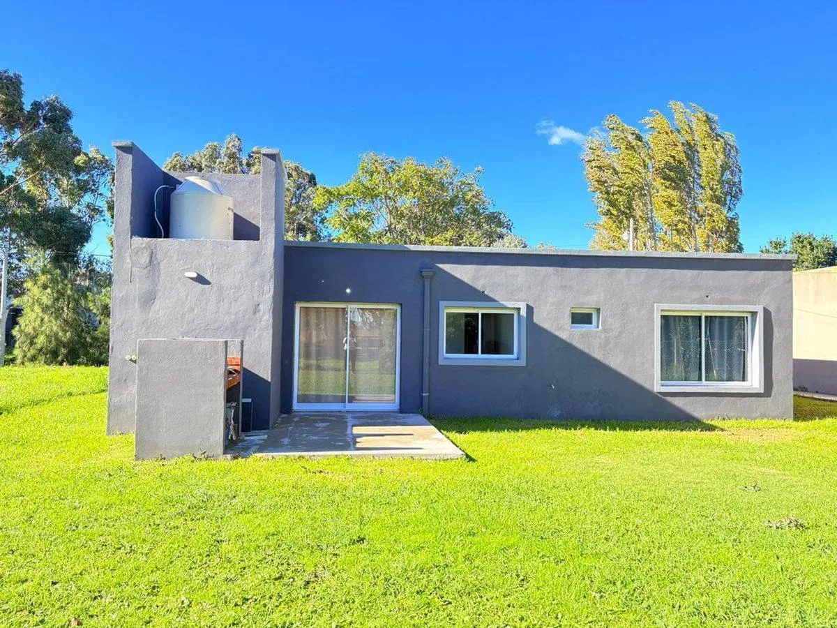 venta casa 4 ambientes Las Lomas Miramar 8