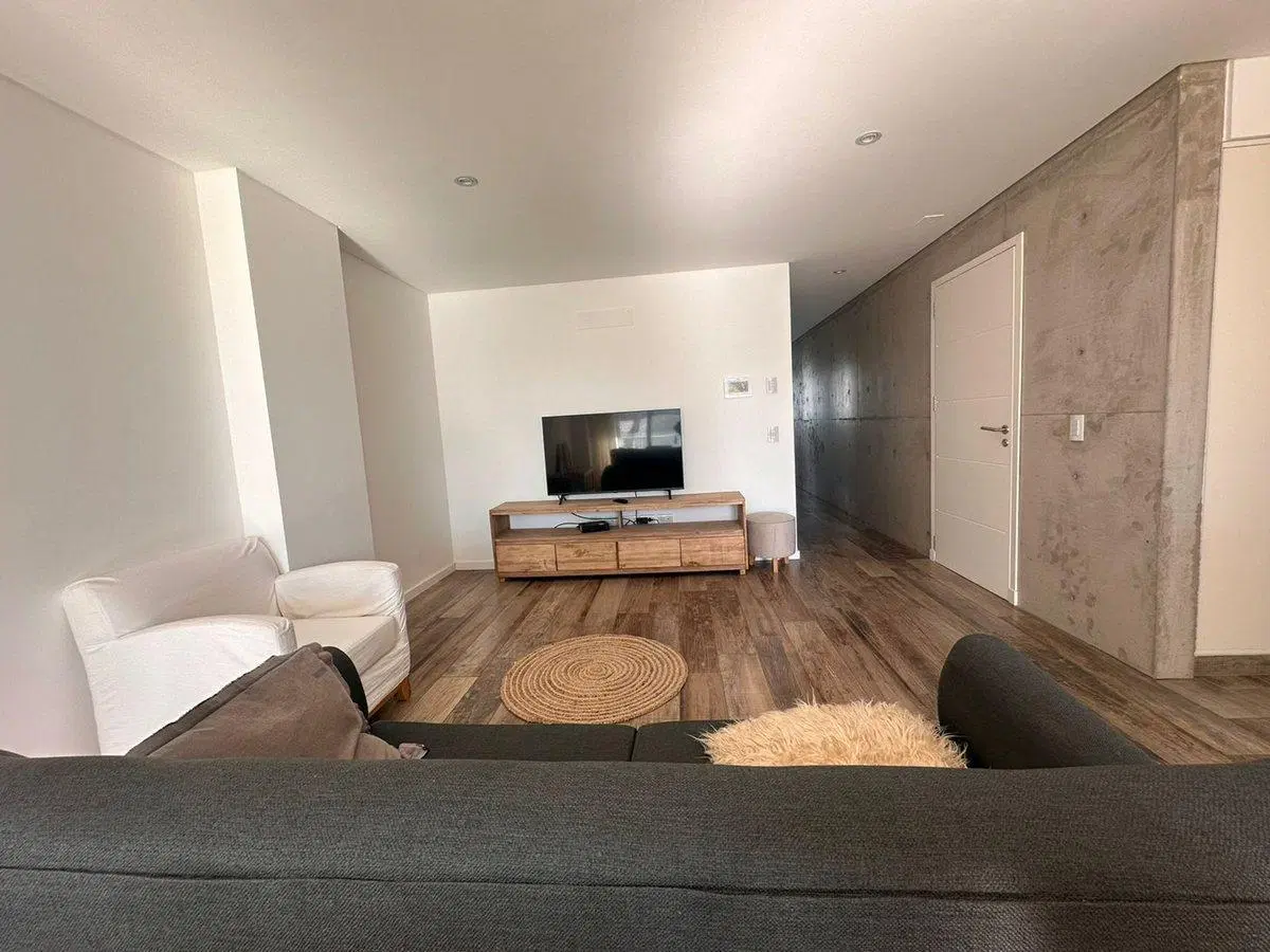 ALQUILER DEPARTAMENTO 3AMB POR AÑO PLAYA GRANDE 4