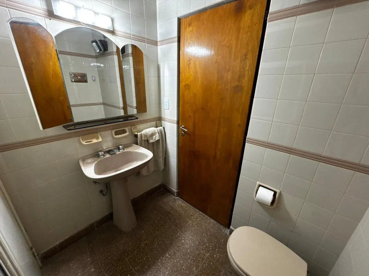 Venta casa 4 ambientes + Depto 2 amb,Punta Mogotes 5