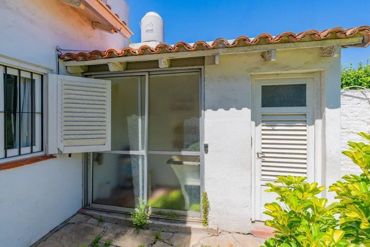 VENTA CHALET ESTILO MARPLATENSE 4 AMBIENTES 4