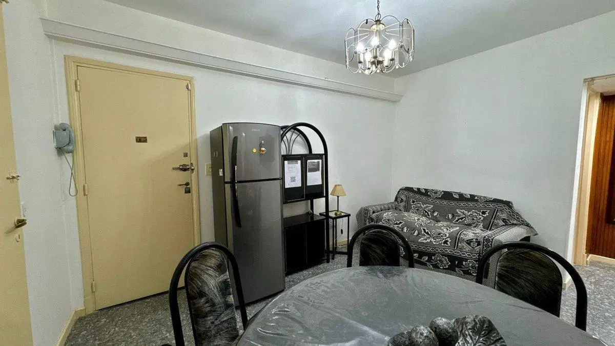 VENTA DEPARTAMENTO 2 AMBIENTES  PATIO  GUEMES 3