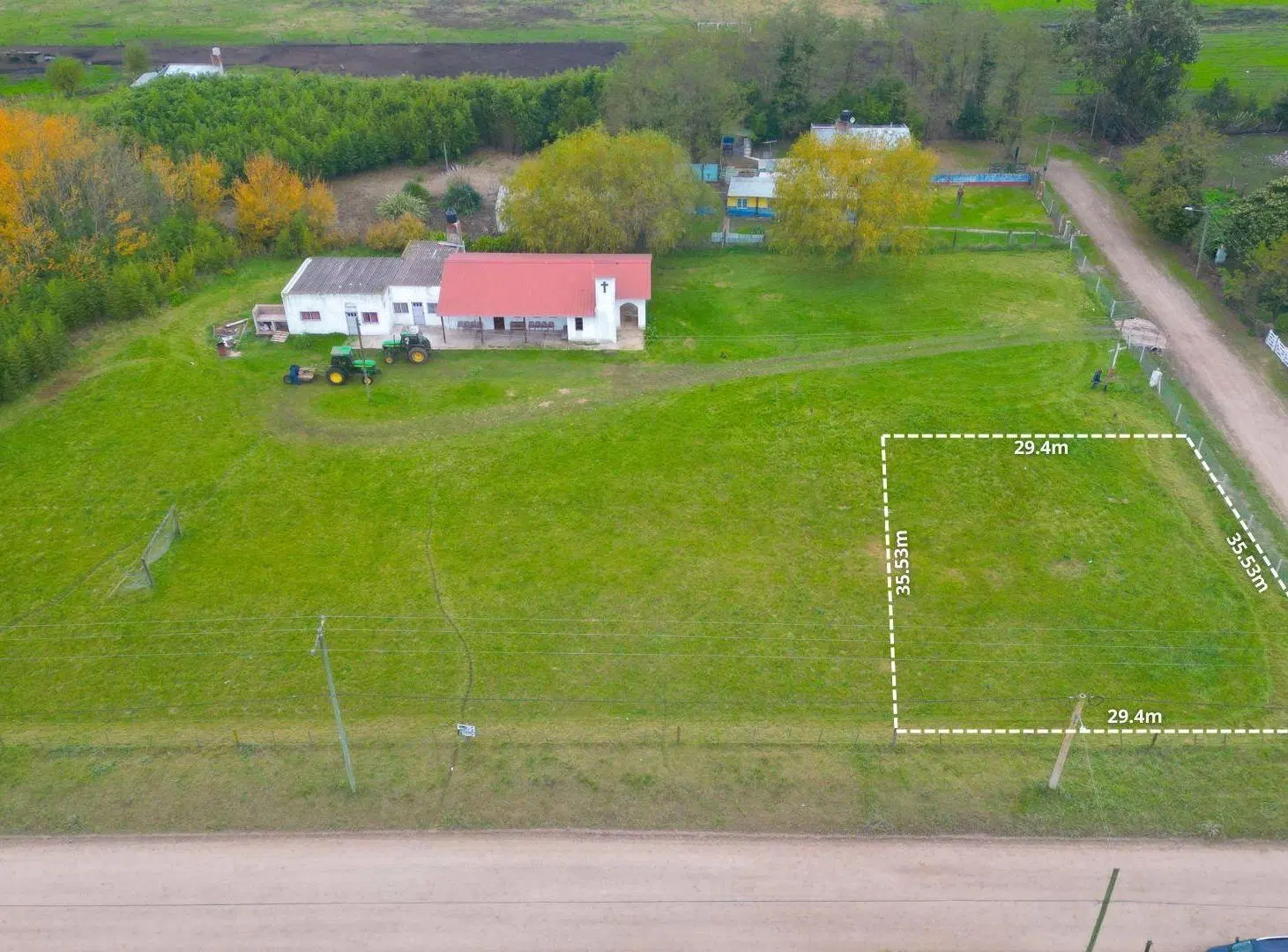 VENTA LOTE 1044 M2 LA TRINIDAD CAMET 3