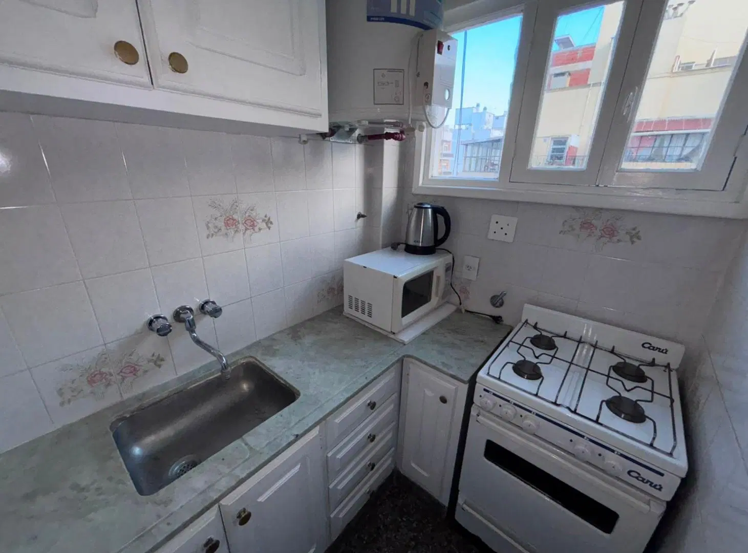 ALQUILER MONOAMBIENTE ZONA ALDREY 2