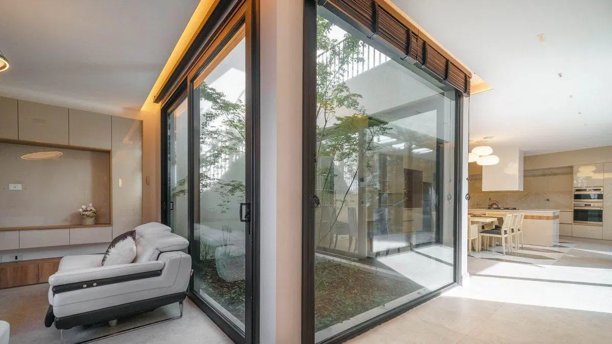 VENTA CASA A ESTRENAR 3 o 4 AMB CON PISCINA 4