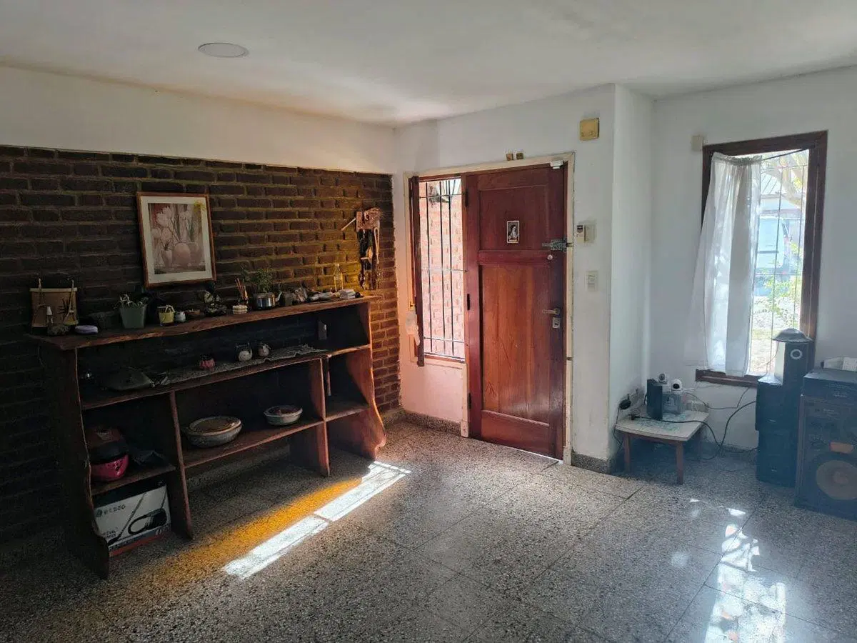 VENTA CASA 5 AMBIENTES CAISAMAR 8