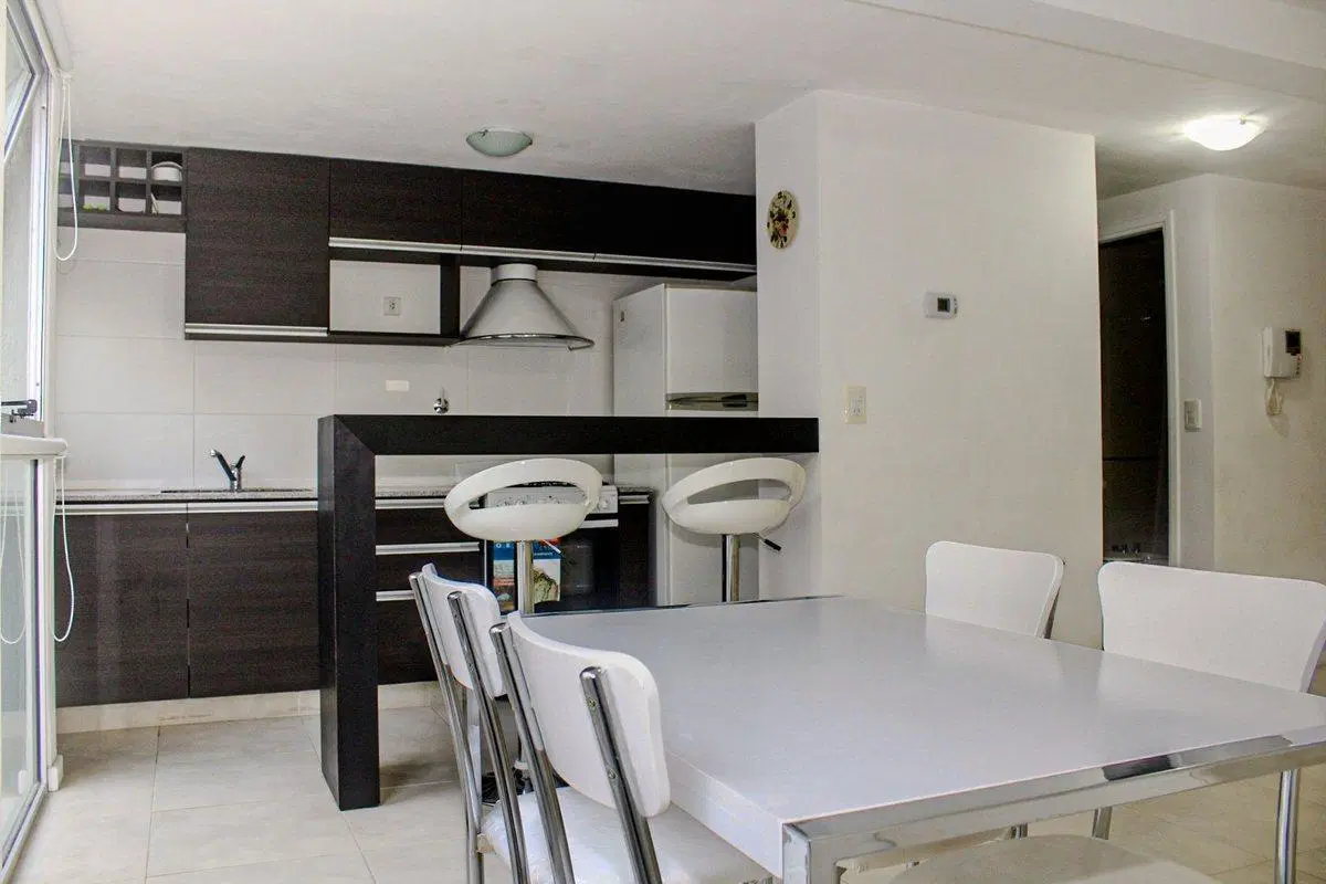 Venta departamento Punta Mogotes a 200 m del mar 3