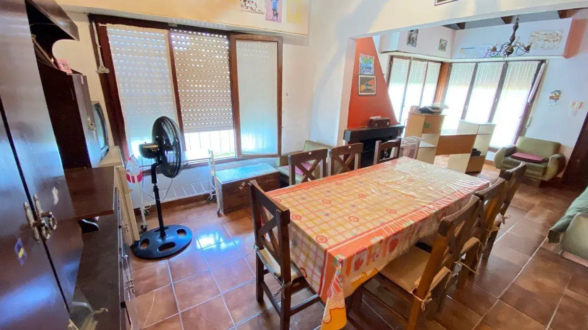 Venta Casa y 2 Departamentos en block, Chapadmalal 2