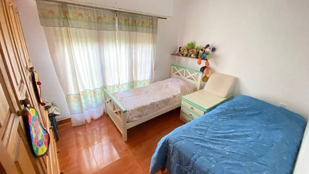 Venta Casa y 2 Departamentos en block, Chapadmalal 5