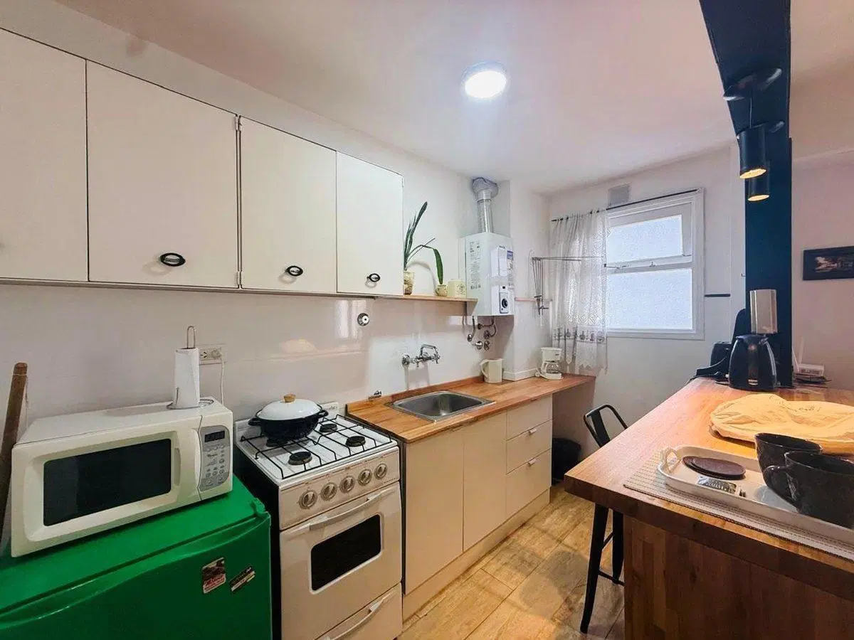 VENTA MONOAMBIENTE RECICLADO Y AMOBLADO 27 MT 5