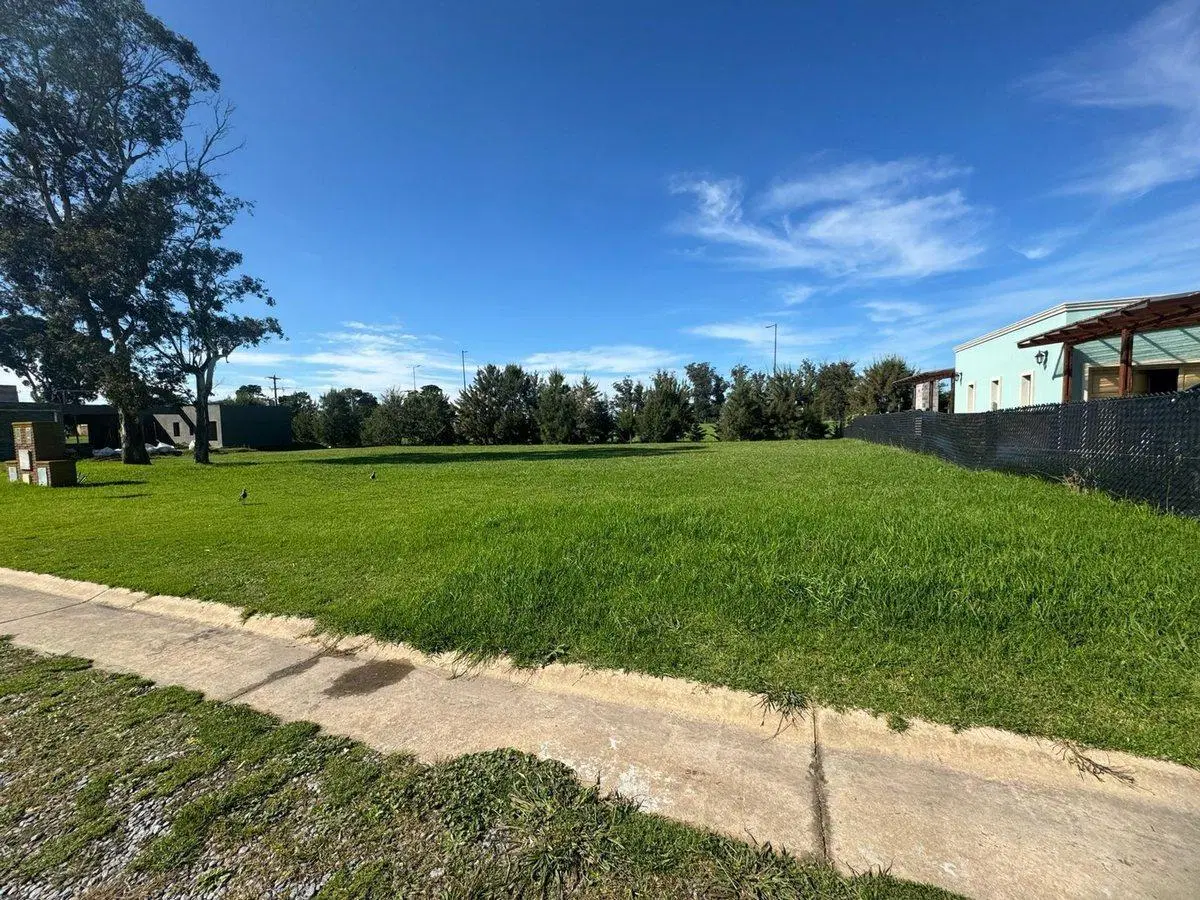 VENTA LOTE  DE 642 MTS BARRIO LA AURELIA 4