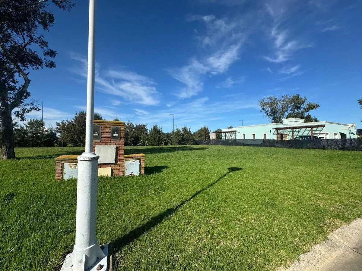 VENTA LOTE  DE 642 MTS BARRIO LA AURELIA 2